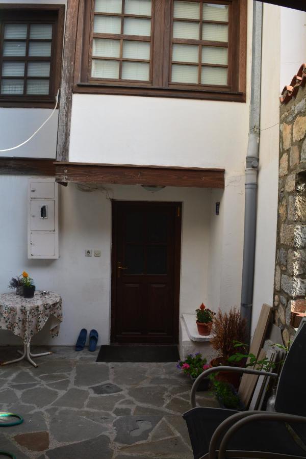 Patche Residence - A Wine Cellar Hideaway In The Historic Home Of Revolutionary Metodi Patche Ohrid Exterior foto
